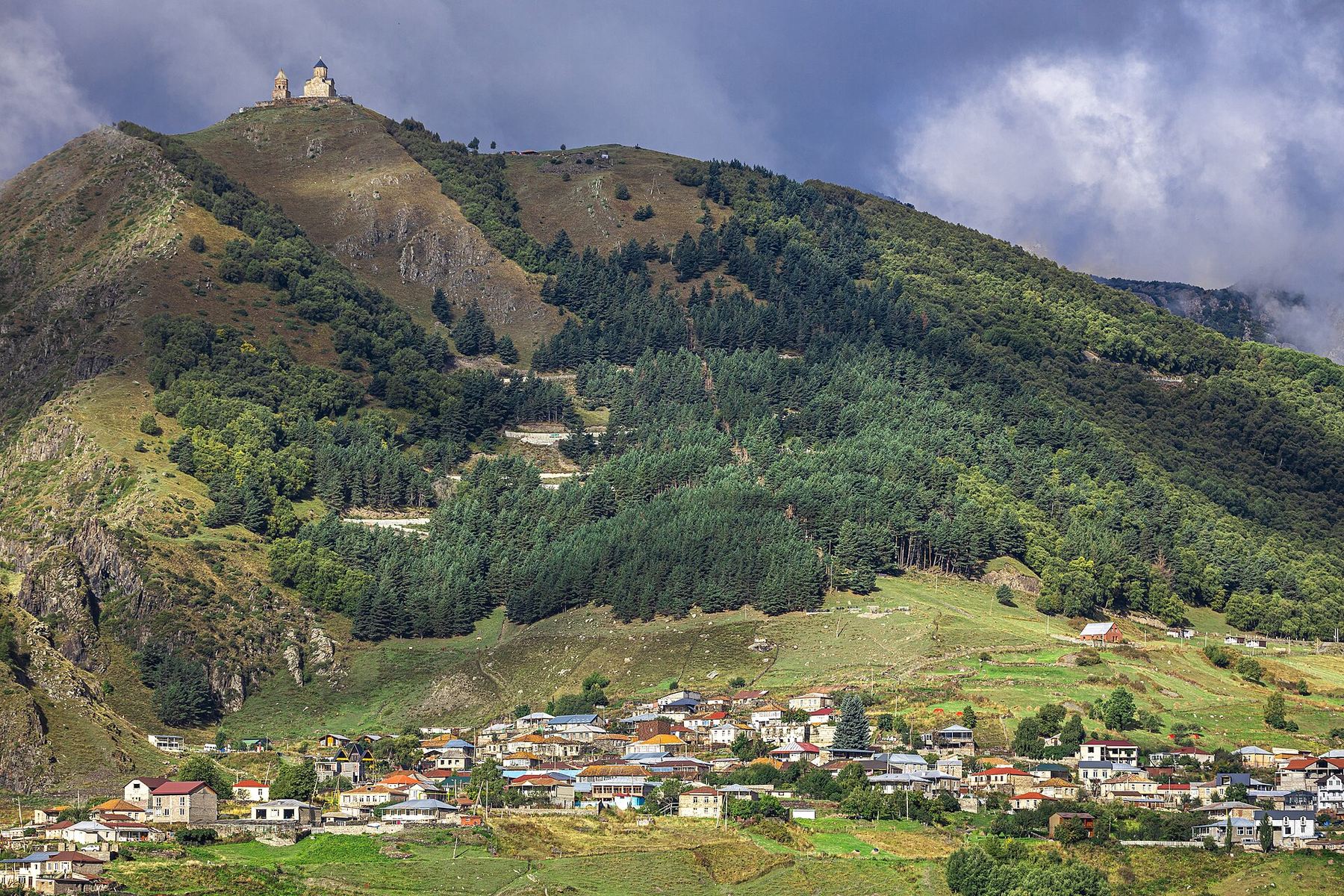 Ein Blick auf Stepantsminda