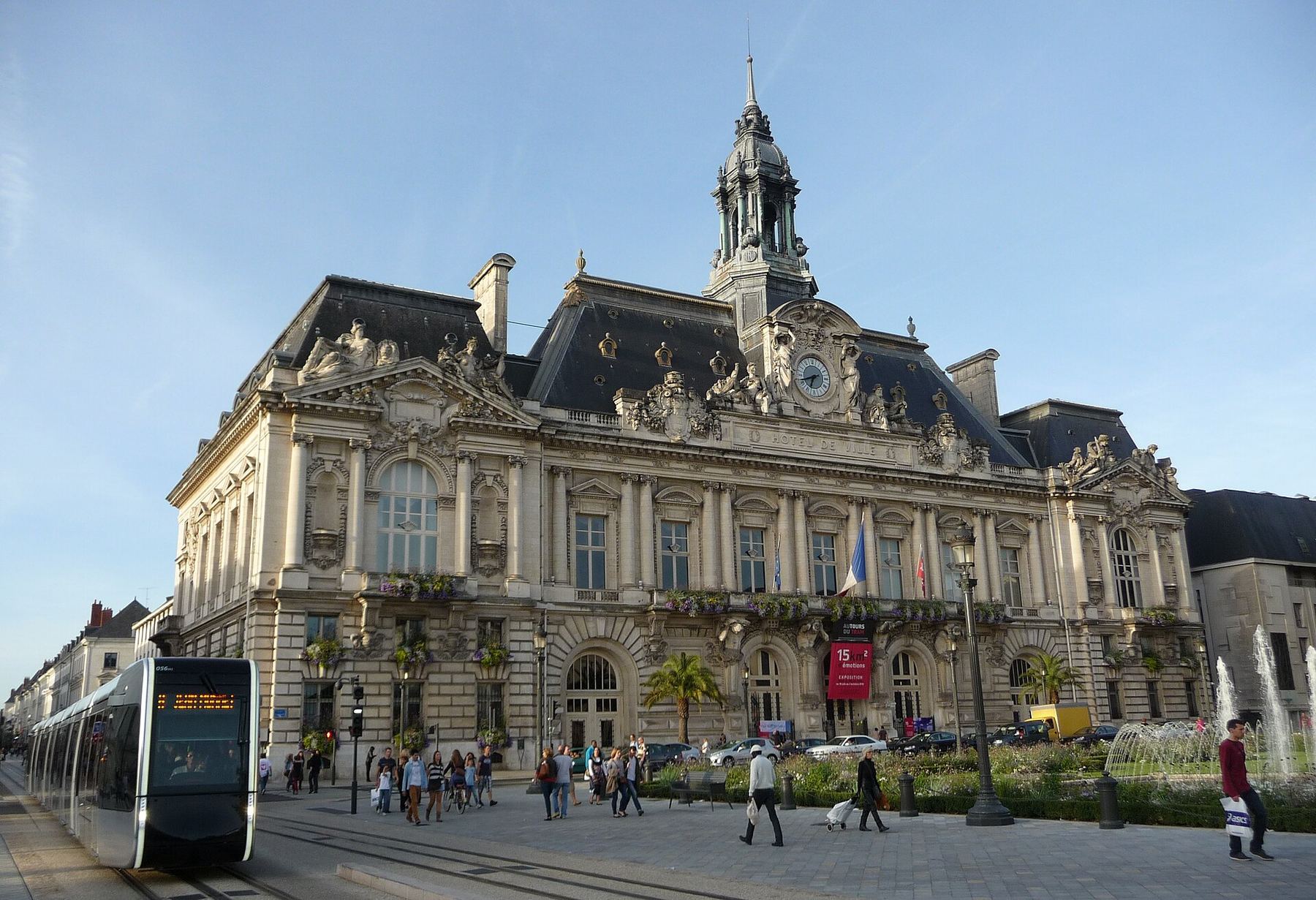 Una veduta di Tours