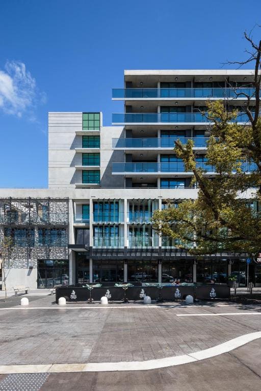 Avenue Hotel Canberra