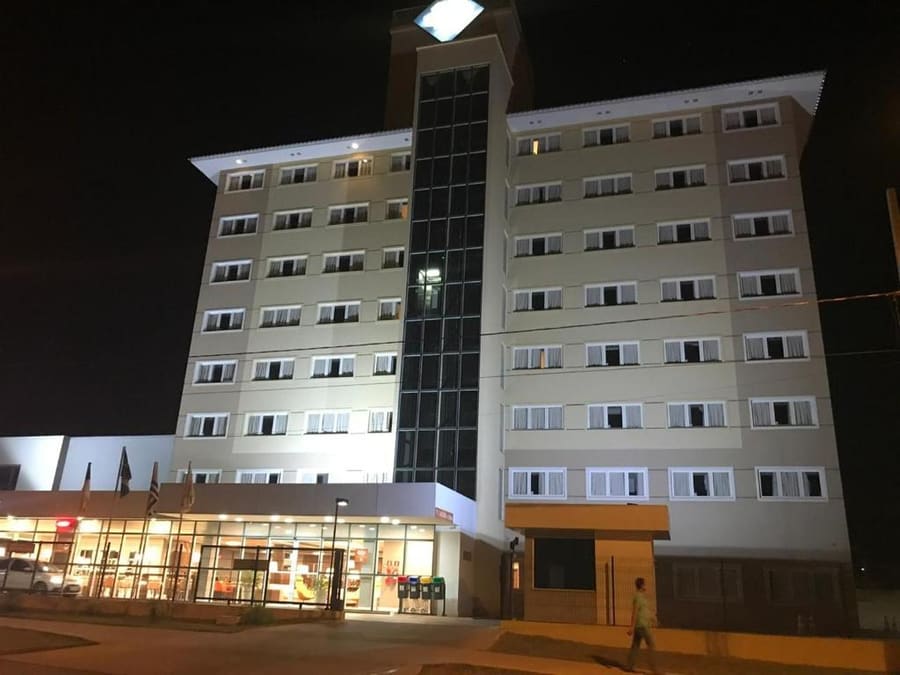 Hotel 10 Palmas