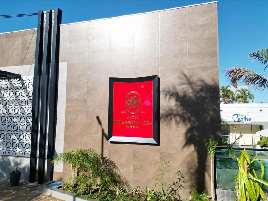 Hotel Girassol Plaza