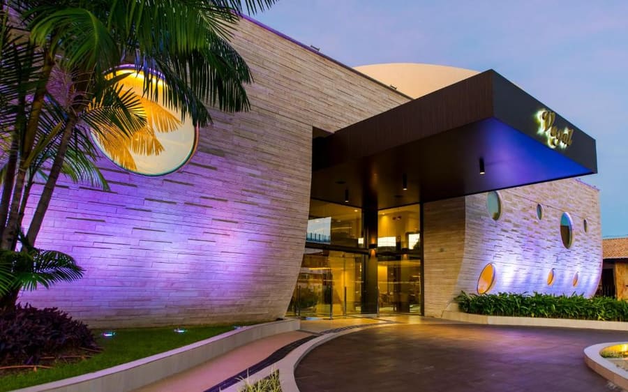 Vogal Luxury Beach Hotel & SPA