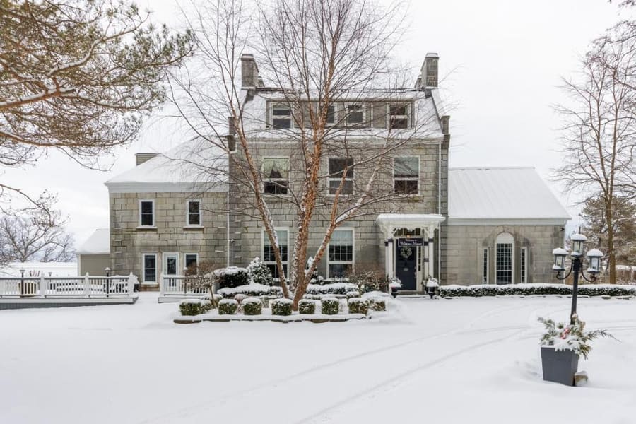 All Suites Whitney Manor