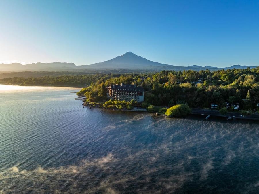Park Lake Luxury Hotel