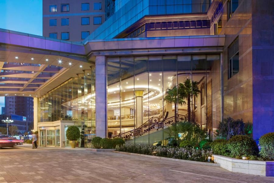 Yun-Zen Jinling World Trade Plaza Hotel