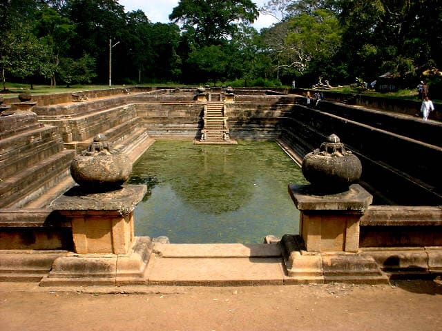Twin Ponds (Kuttam Pokuna)