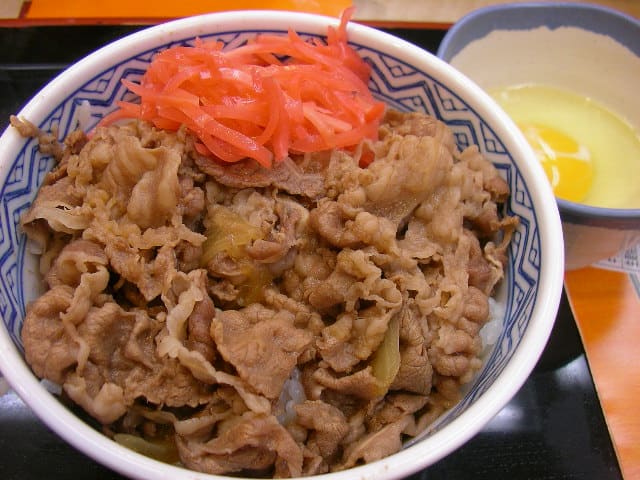 Custom Nokke-don bowls created with seafood tickets at Furukawa Market.