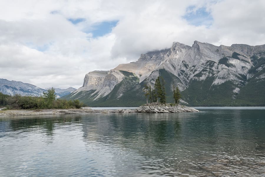 Lake Minnewanka