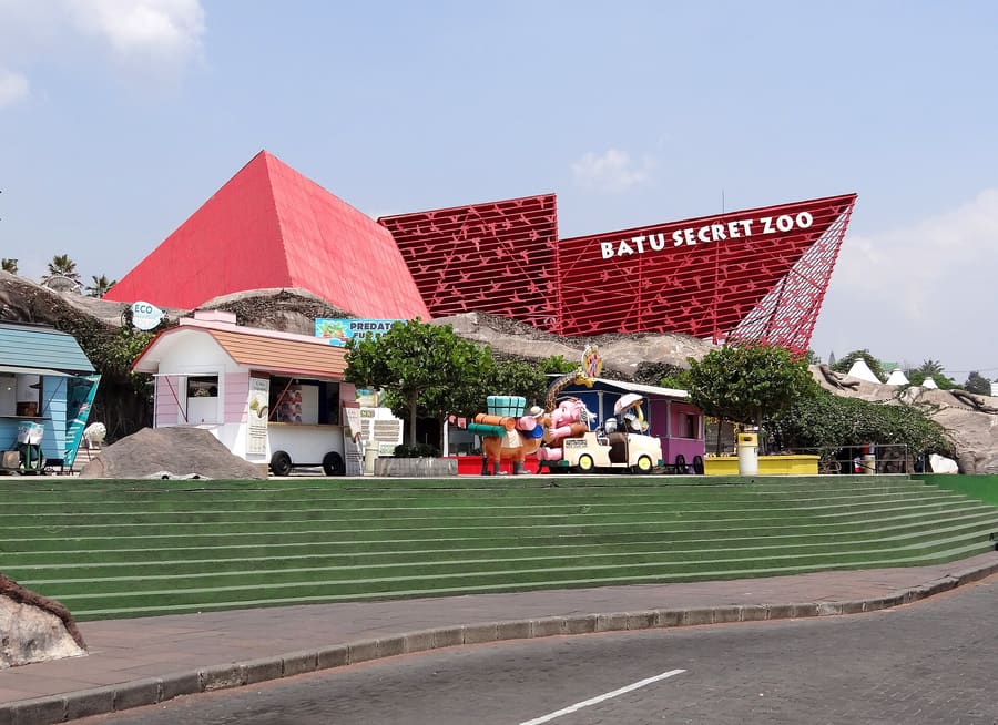 Jatim Park 2 (Batu Secret Zoo)