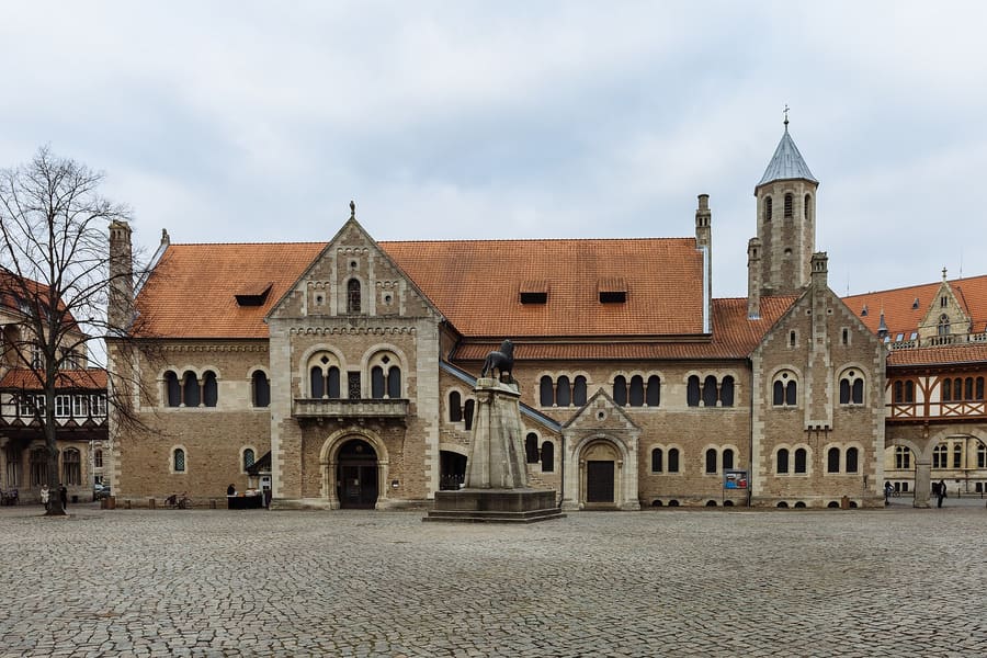 Burgplatz
