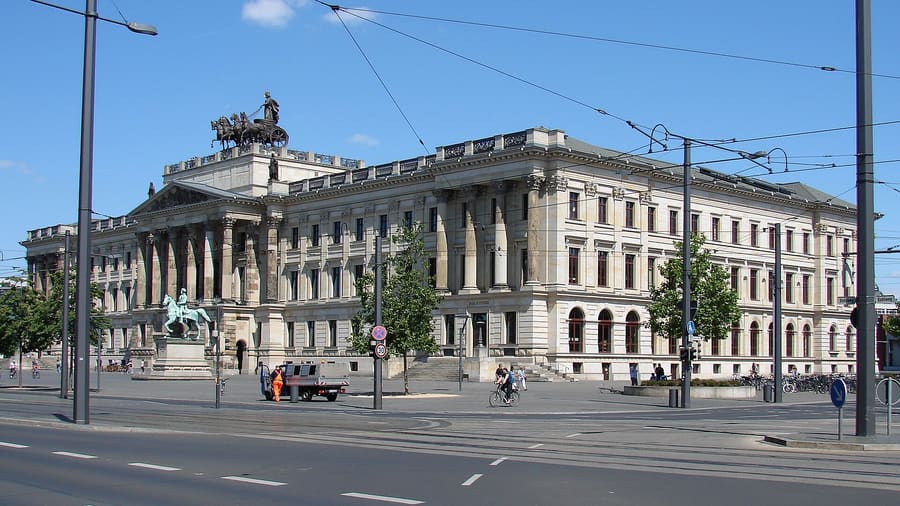 Residenzschloss & Quadriga
