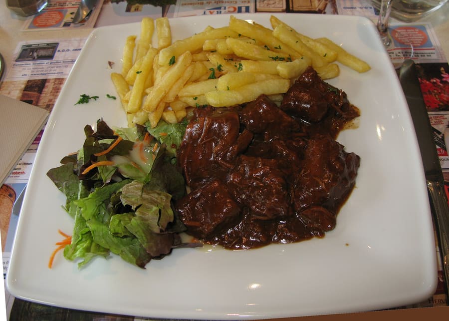 Carbonnade flamande served with Belgian fries and Flemish mustard.