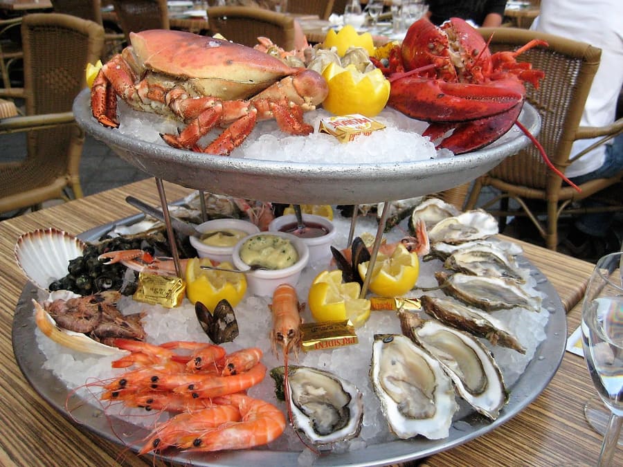 Fresh mussels cooked in white wine and garlic sauce at a seafront konoba.