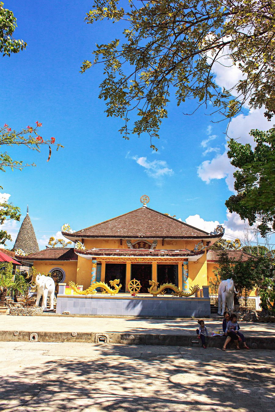 Tu Van Pagoda