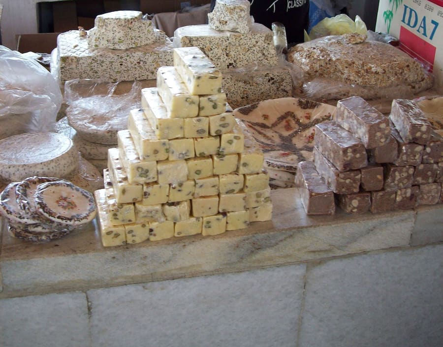 Freshly baked peynir helvası served warm at a traditional bakery in central Çanakkale.