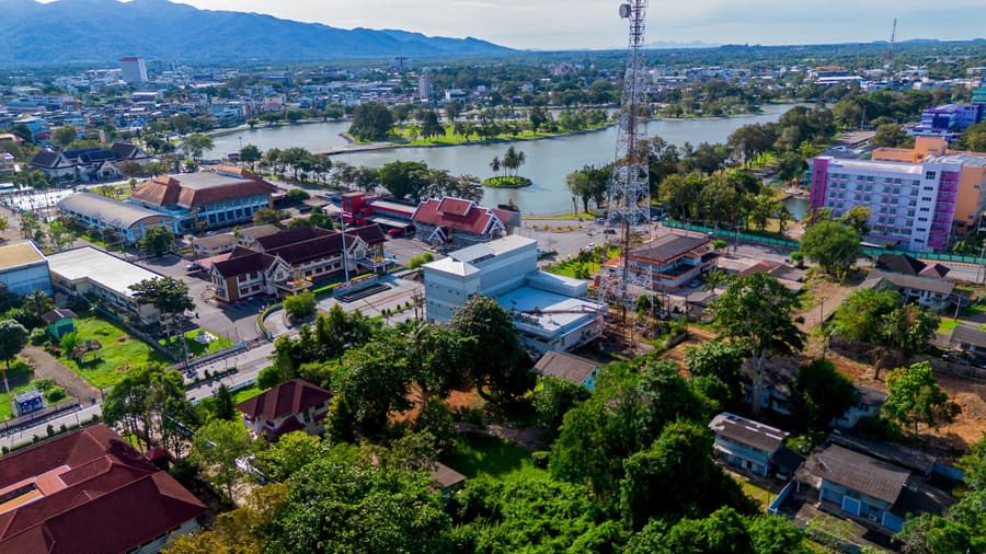 City Centre & Lake