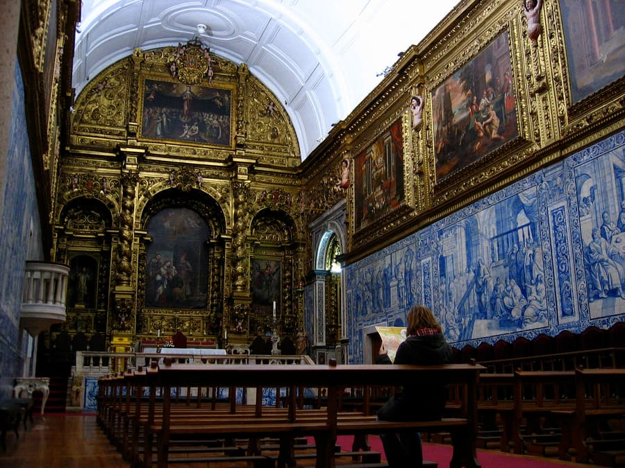 Évora