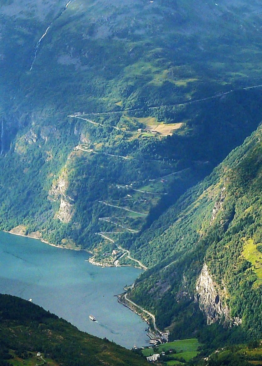 Øernesvingen (Eagle's Bend)