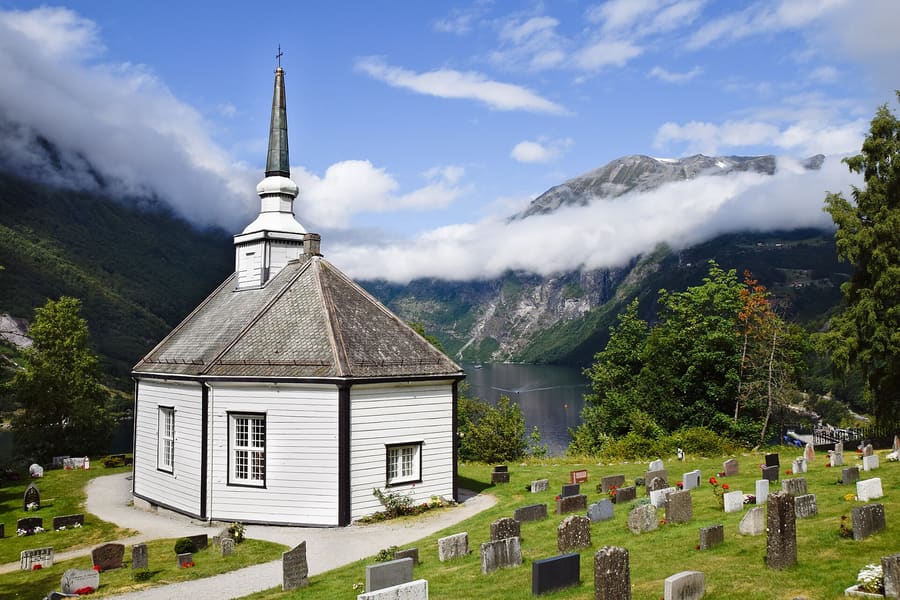 Geiranger Sentrum