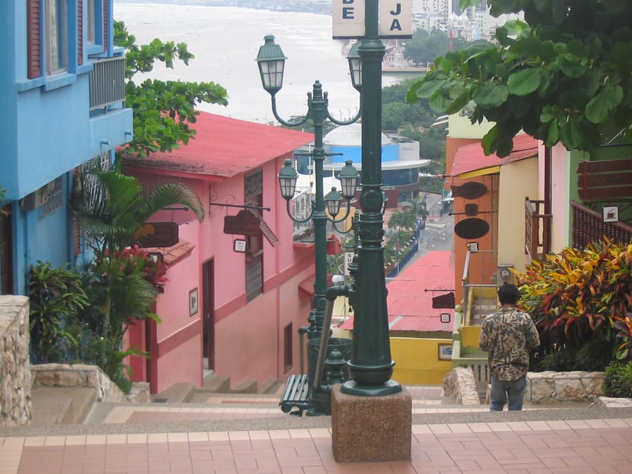 Las Peñas & Puerto Santa Ana