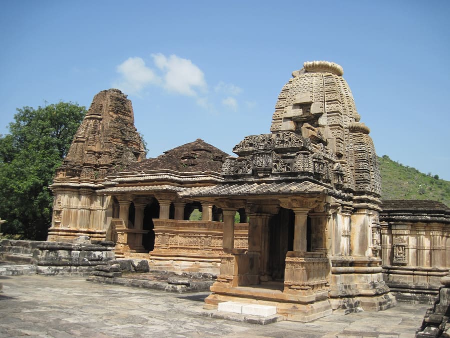 Saas Bahu Temples