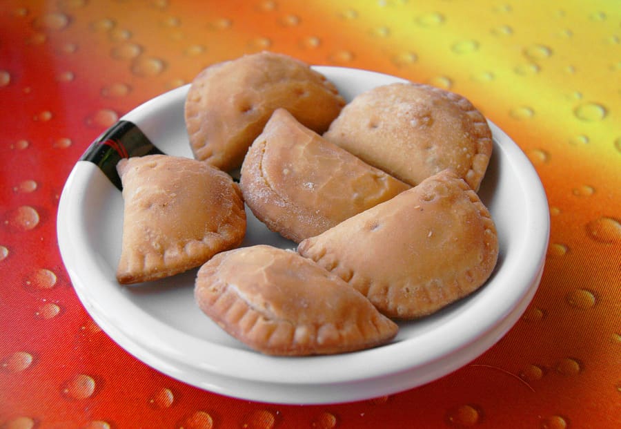 Fresh fried tuna empanada served near the harbour.