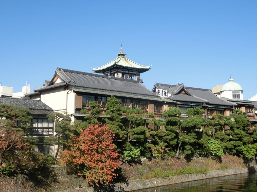 Tokaikan