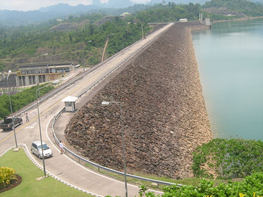Ratchaprapha Dam