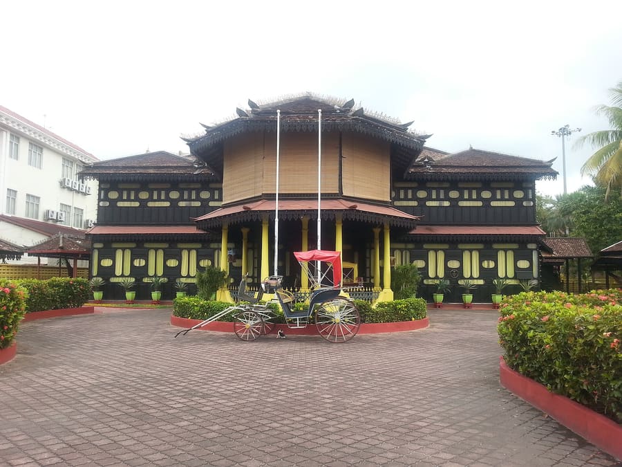 Istana Jahar