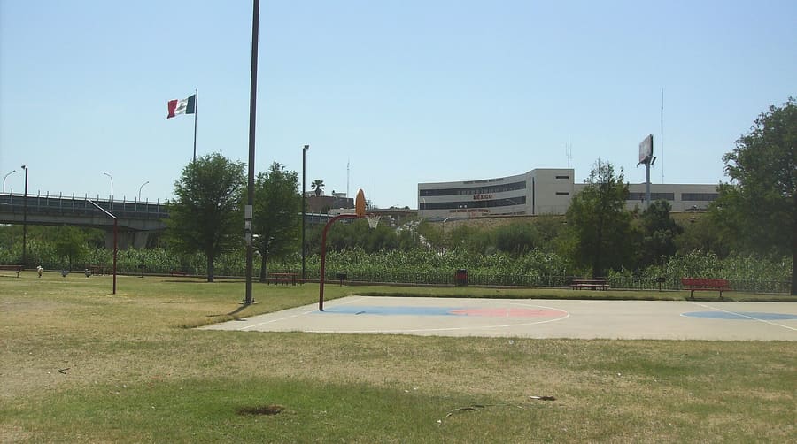 Gateway to the Americas Bridge
