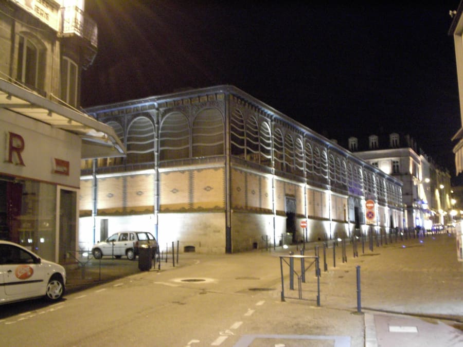 The cast-iron Halles Centrales on Place de la Motte.
