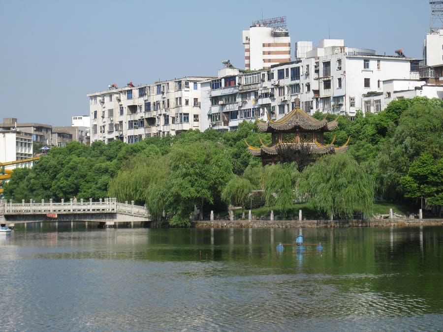 Xihu District