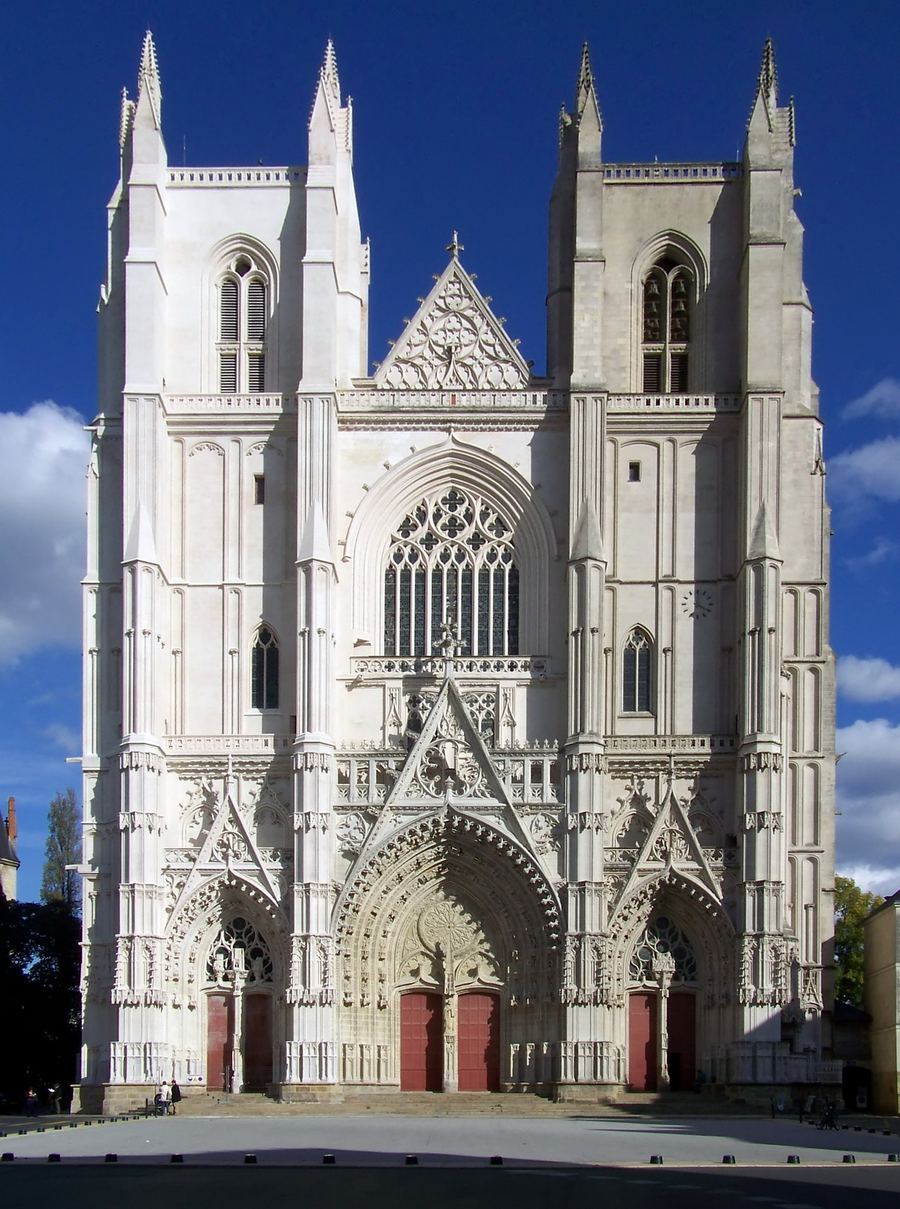 Cathédrale Saint-Pierre-et-Paul