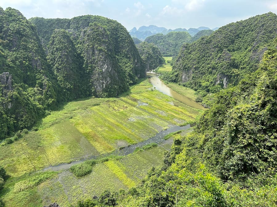 Tam Coc River Route