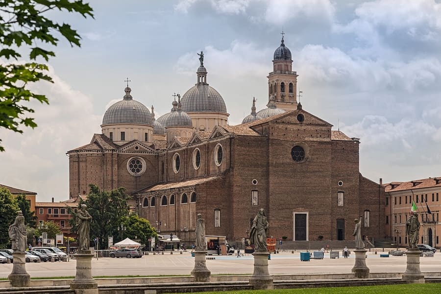 Santo & Prato