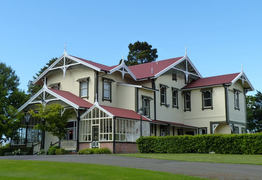 Caccia Birch House