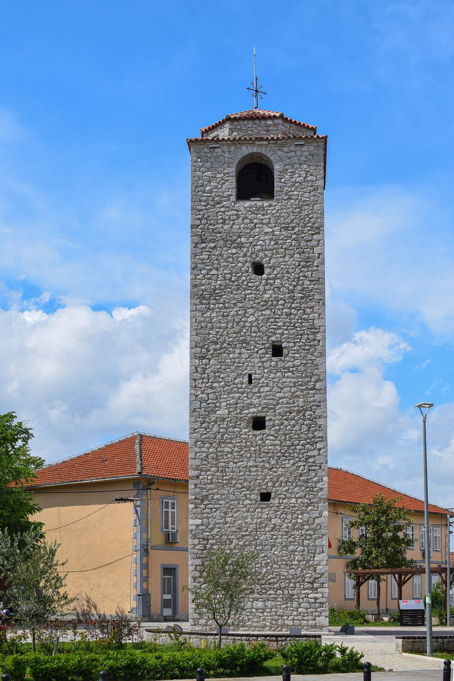 Sahat Kula & Stara Varoš