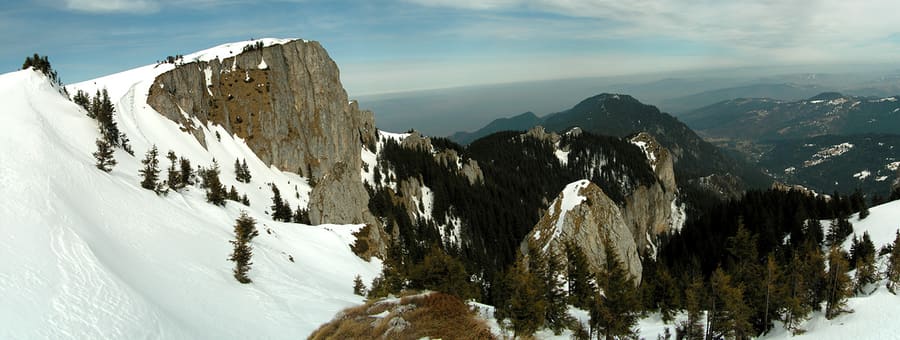 Cioplea Hill Viewpoint