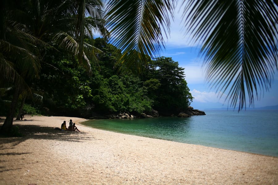 Aninuan Beach