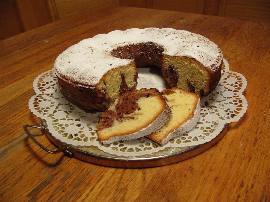 A traditional slice of murta berry kuchen served at a local bakery in Puerto Varas.