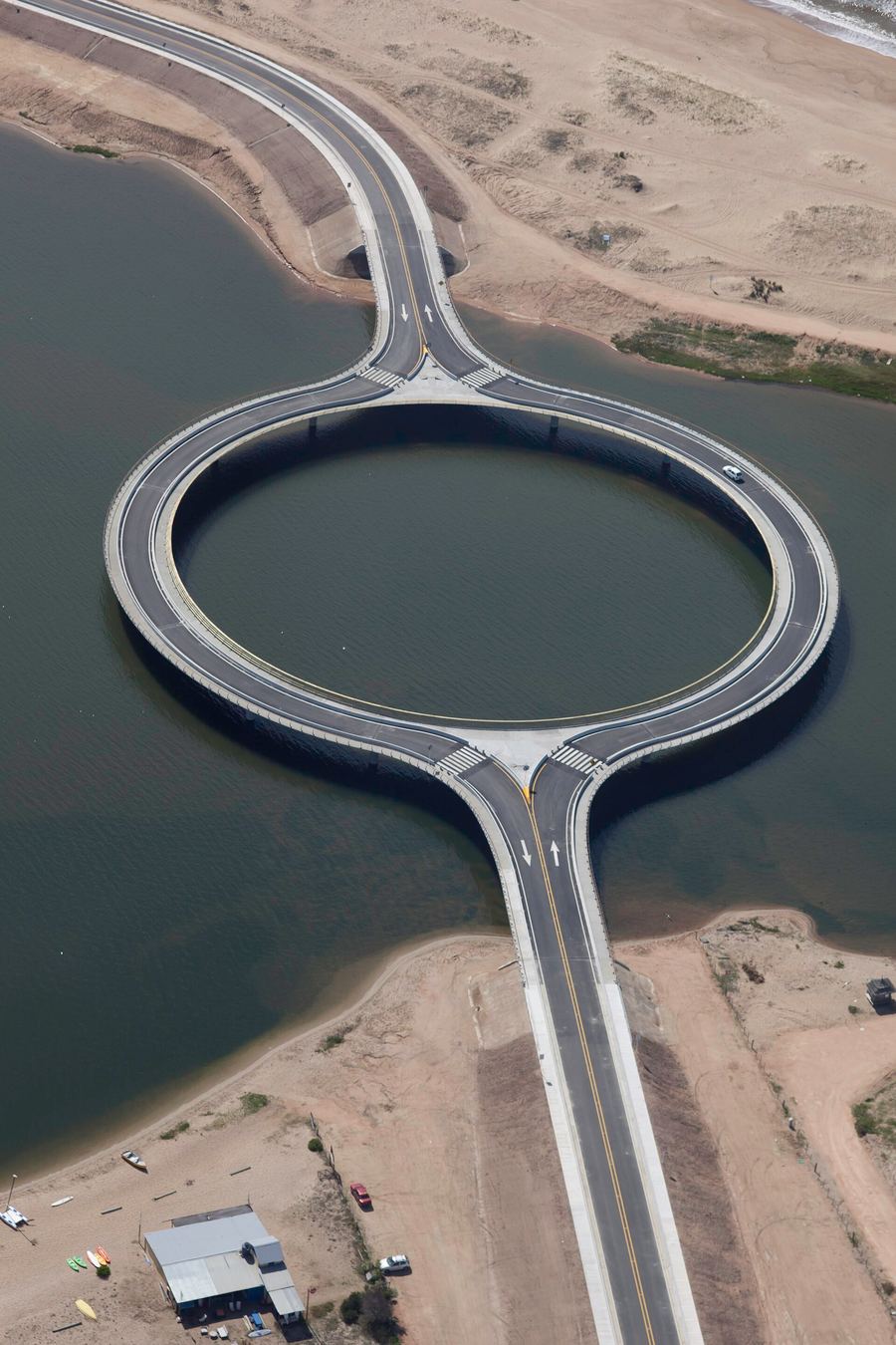 Puente Laguna Garzón