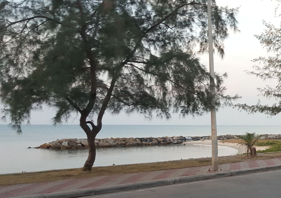 Saeng Chan Beach