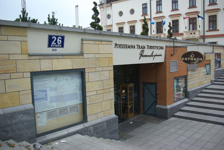 Underground Tourist Route