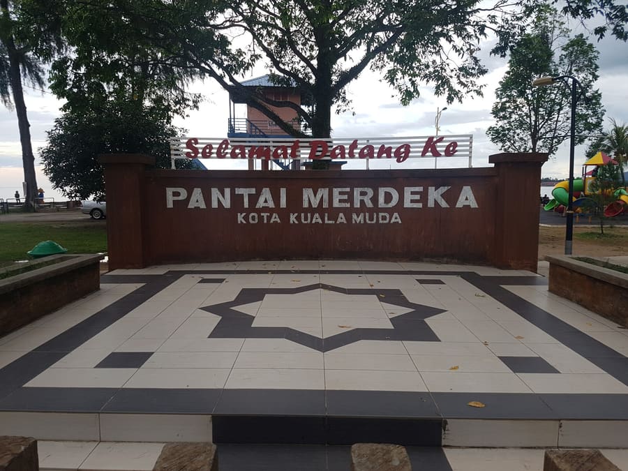 Pantai Merdeka