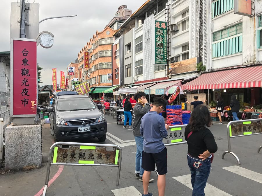 Zhengqi Road Night Market