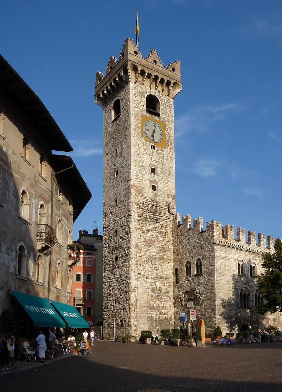 Torre Civica & Palazzo Pretorio
