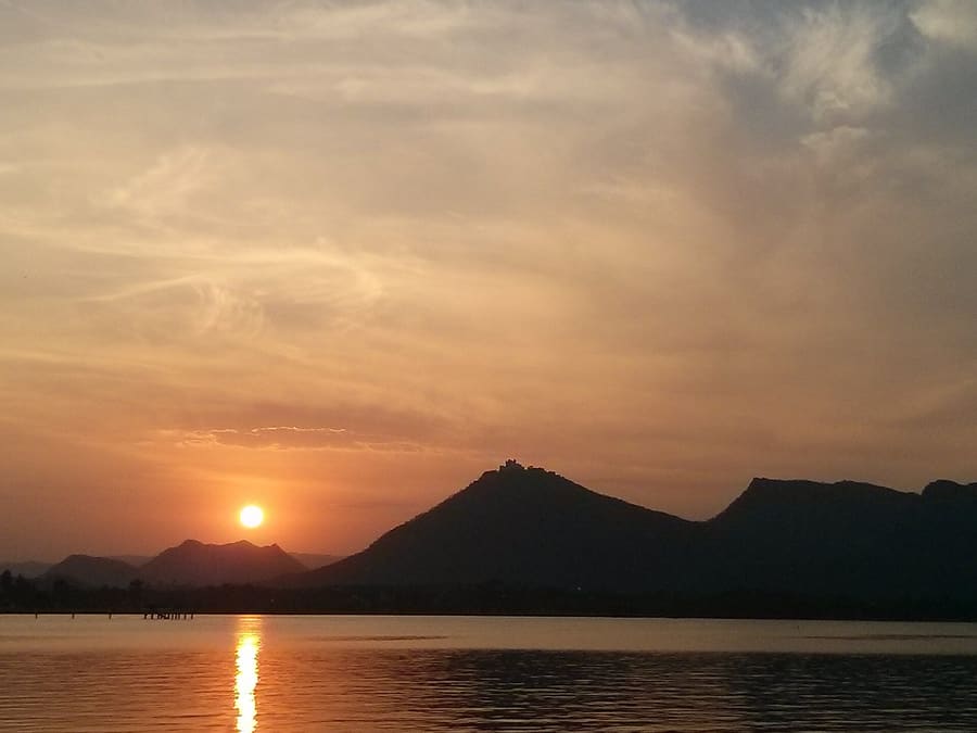 Fateh Sagar Lakefront