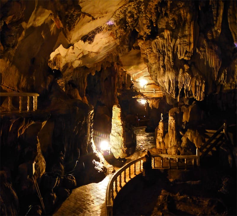 Tham Chang Cave