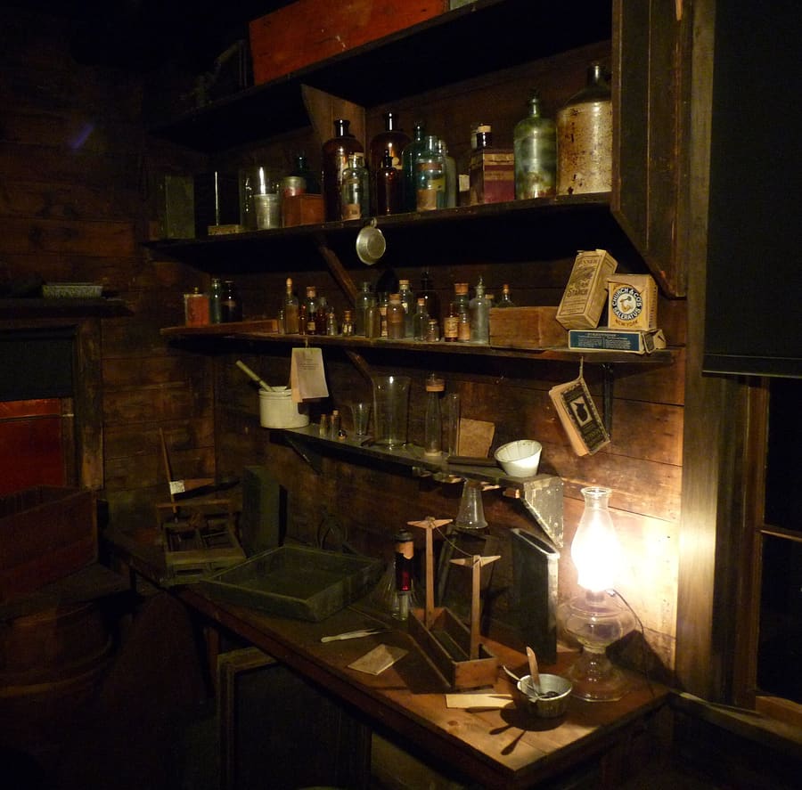 H.H. Bennett Studio
