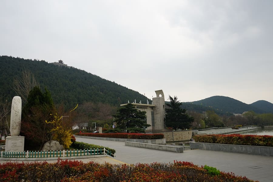 Yunlong Mountain